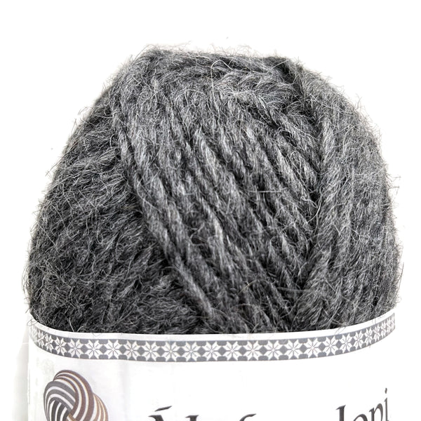 Álafoss Lopi Yarn - New Wool Made in Iceland - Dark Grey Heather Color