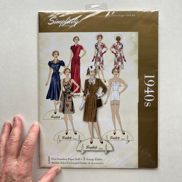Simplicity Fashion Paper Doll Kit